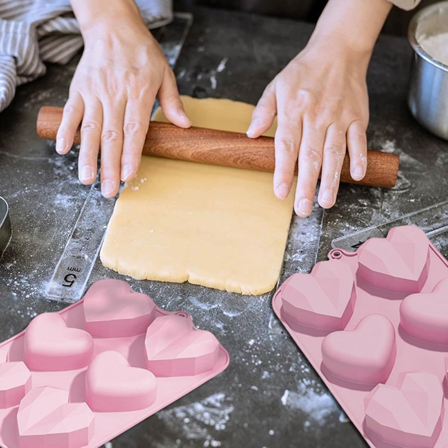 Valentine's Day Silicone Molds, 2PCS Large 3D Diamond Heart Shape Chocolate Molds for Baking