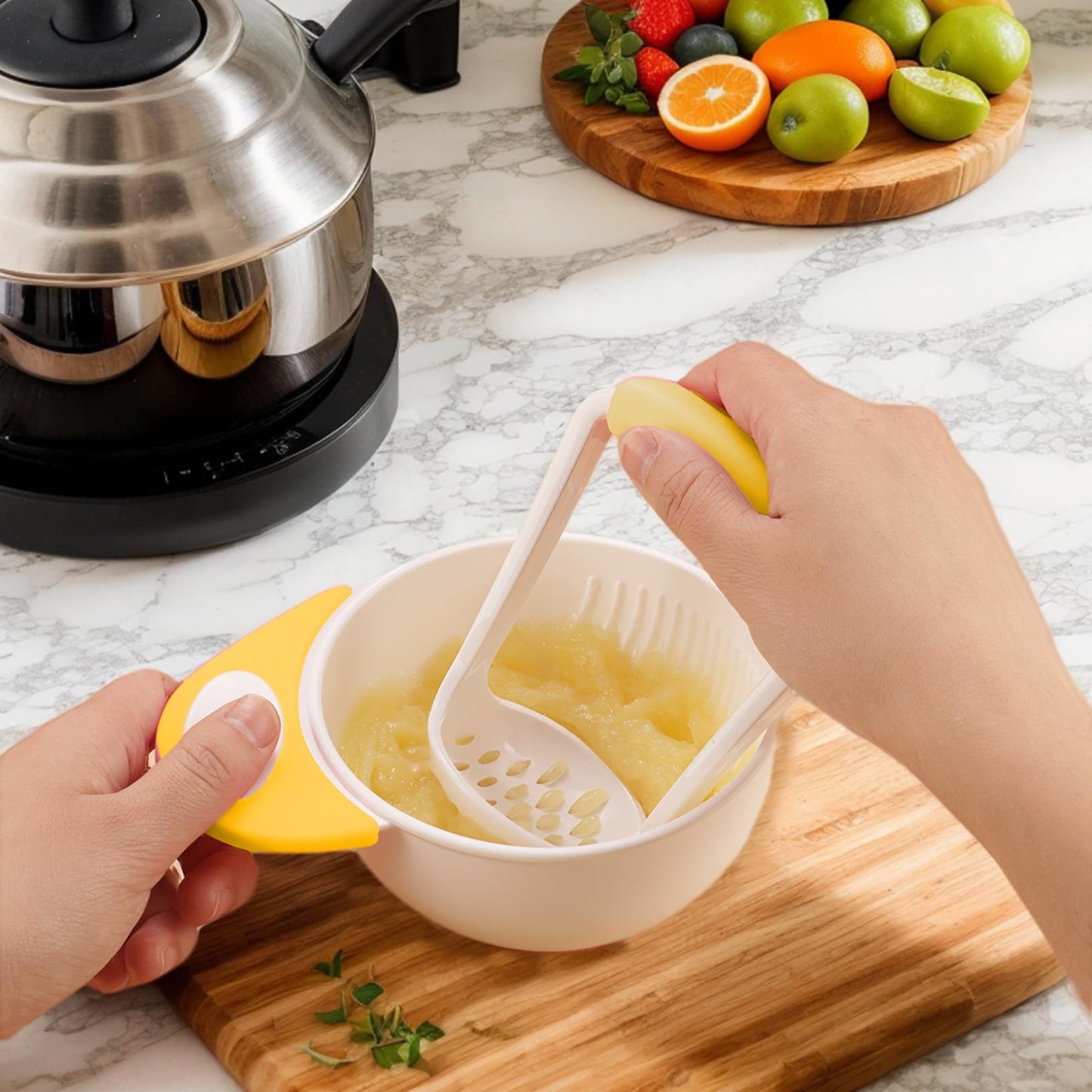 Baby Food Maker with Handle Food Grade Large Capacity Baby Puree Maker with Masher Baby Food Masher And Bowl Non-slip Heat Resistant Baby Food Grinder for New Parents