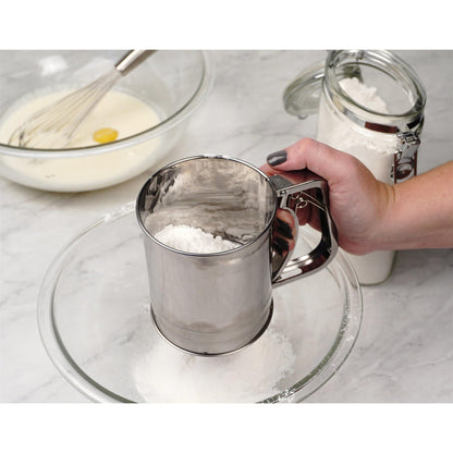 Farberware Stainless Steel Flour Sifter (3-Cup) - Classic Lightweight Handheld Baking Sieve for Flour, Confectioners Sugar, Dry Ingredients - Ideal for Cakes, Cookies, Pastries