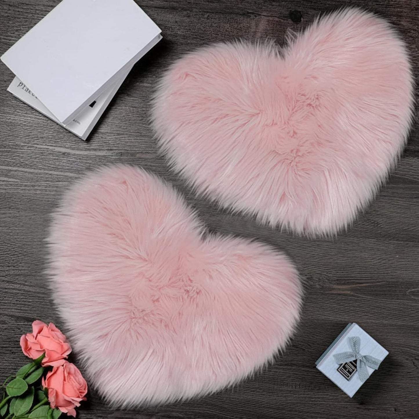 2 12 16 Inch(Pink) Mudder Pcs Faux Fur Rug, Heart Shaped Rugs, Fluffy Decorative Mat for Room Home Chair Side, Desk