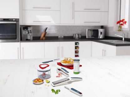 Zyliss Spiralizer - Vegetable Slicer & Kitchen Gadget for Cooking - Manual Vegetable Slicer - Dishwasher Safe