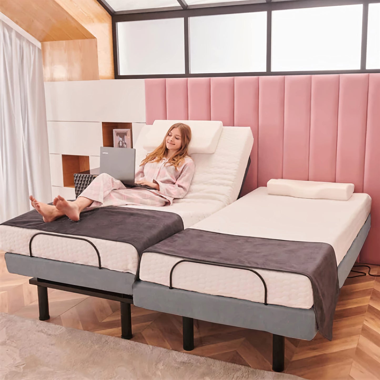 Irvine Home Collection Split King Adjustable Bed Base | Full Body Massage | USB Ports | Zero Gravity | Anti-Snore | Memory Positions | Under Bed Lighting | Wireless Remote | Syncable