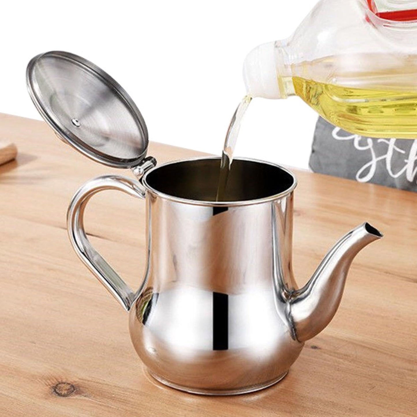 Msiud Oil Strainer, 500ml Stainless Steel Oil Filter Pot, Bacon Grease Saver with Strainer, 18oz Deep Fryer Can with Fine Mesh Filter Pour Spout, Grease Container for Store Meat Frying Oils 18x10x7cm