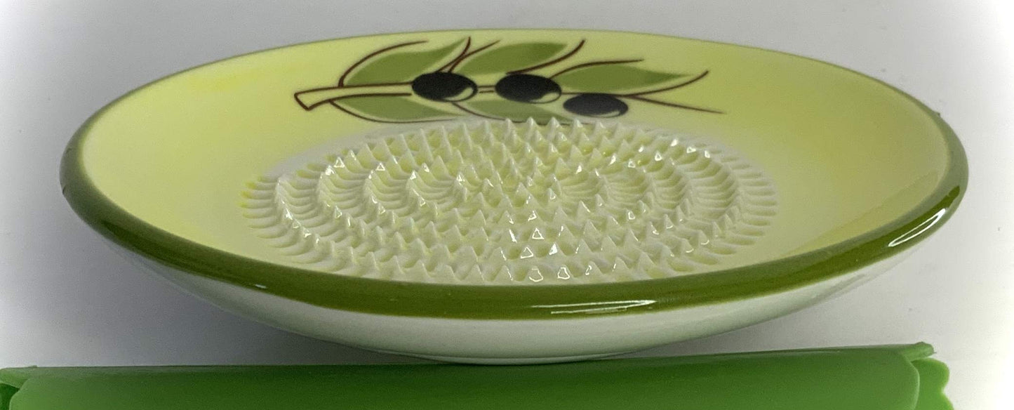 BonCera, All-in-one Premium Ceramic Garlic Grater Plate 4-Piece Set - Yellow Olive Design, Classic Style - For Garlic, Ginger, Chocolate, and more! - Comes with 5.25" Plate, Peeler, Brush, and Stand