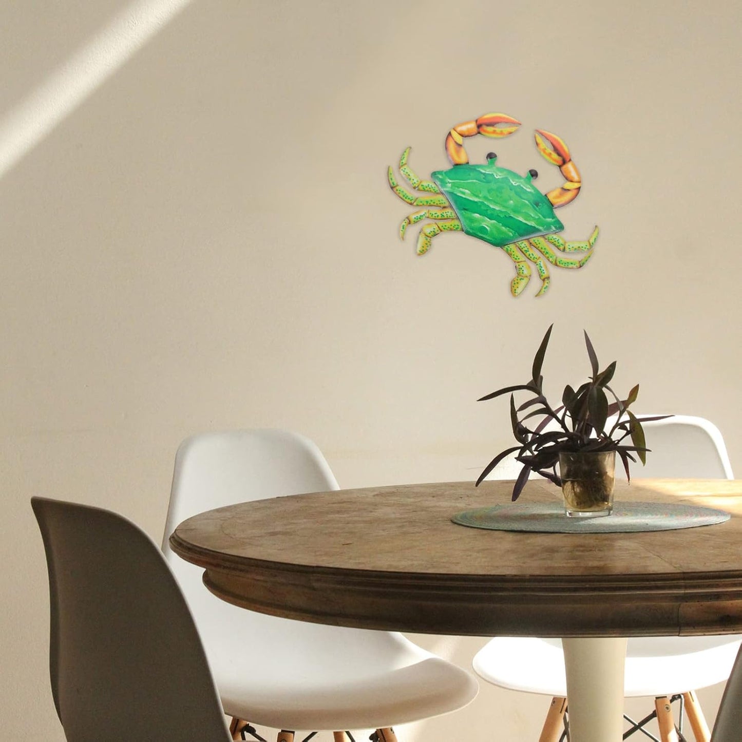 Stylish Metal Crab Wall Art for Indoor and Outdoor Spaces