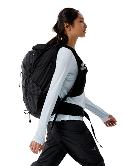 Arc'teryx Aerios 35 Backpack | Precision-Fit Ultralight 35L Hiking Pack | Black, Regular