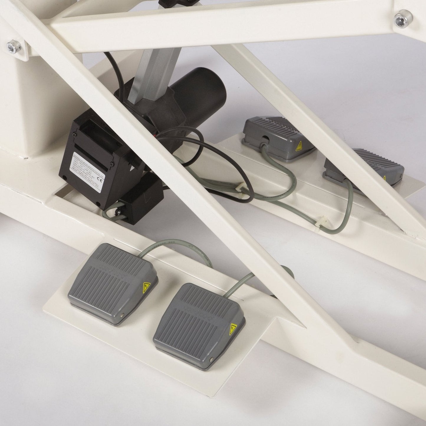 Master Equipment TP8639 36 95 Z-Lift II Electric Table, 36 by 24-Inch