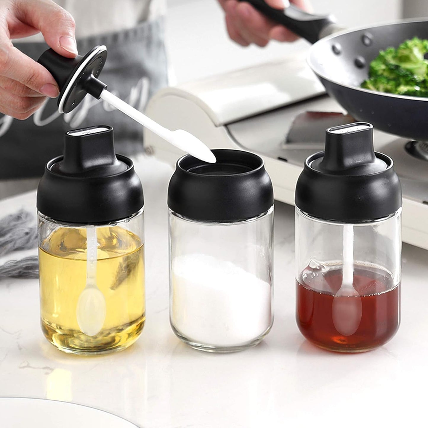 Spice Containers Glass, 3Pcs Kitchen Glass Condiment Containers with Lids, 8 oz Spice Jars, Moisture-Proof Seasonings
