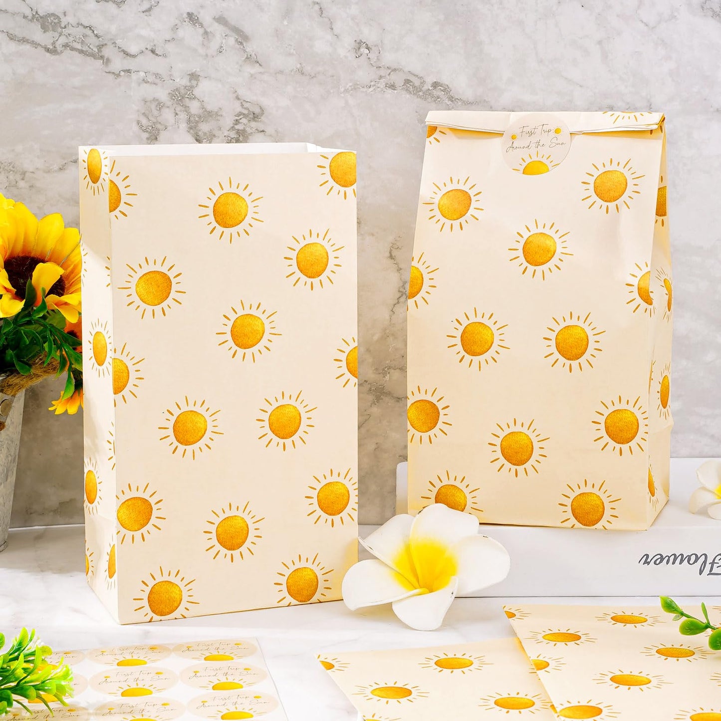 Whaline 24Pcs Boho Sun Party Favor Bags Baby Shower Paper Gift Bag with Tag Stickers First Trip Around the Sun Treat Candy Goodie Bags for Birthday Party Supplies, 4.7 x 3.1 x 8.7 Inch