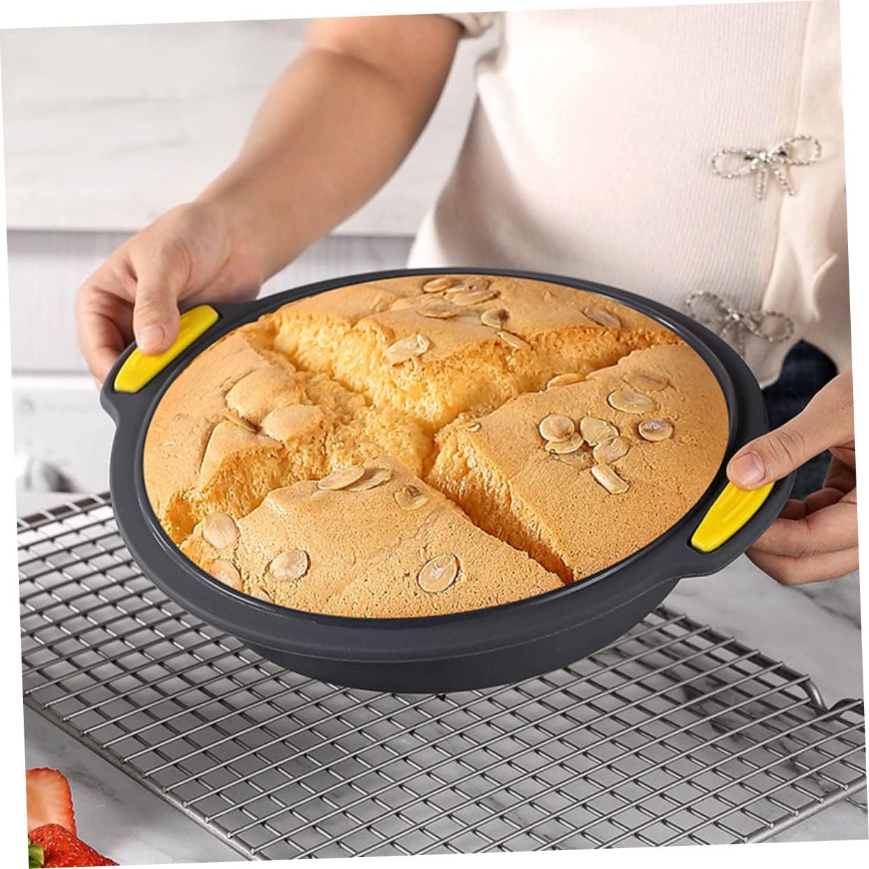 Dark Gray 12-Inch Nonstick Silicone Round Cake Pan