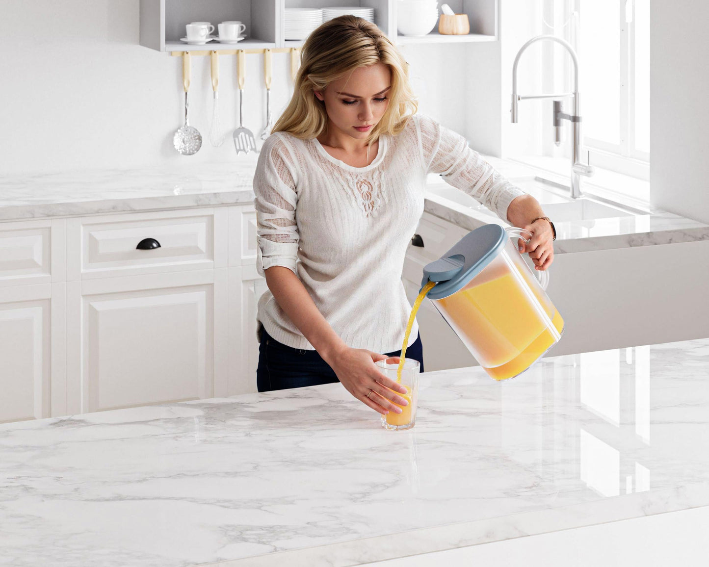 Tribello Pitcher with Lid 1 Gallon, Slim Clear Plastic Water Pitcher with Pivot-top Spout Lids, Iced Tea Pitcher for Fridge, Freezer/Dishwasher Safe, and BPA/Phthalate Free
