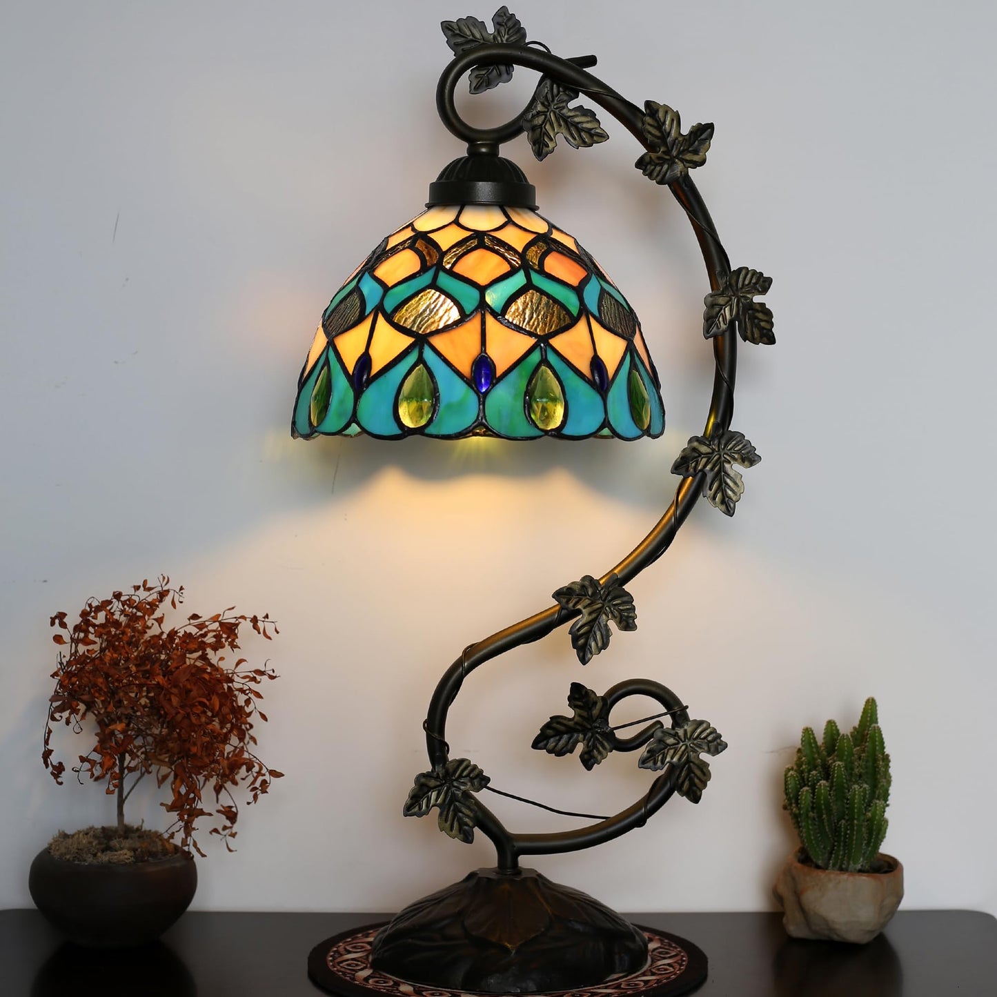 ZYLINX Tiffany Lamp Stained Glass Style Table Lamp 8 x 10 x 21” Peacock Feather Bedside Reading Light with Arched Metal Leaf Base for Desk Bedroom Living Room Study