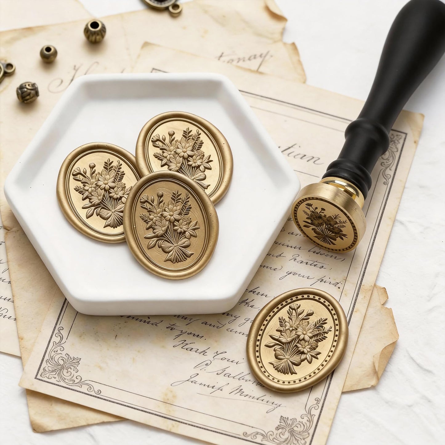 UNIQOOO 3D Relief Wax Seal Stamp, Vintage Frame Bouquet Botanical Brass Head with Wood Handle, Aesthetic Floral Sealer for Wedding Invitations, DIY, Gift Wrapping, Envelopes, Christmas Cards
