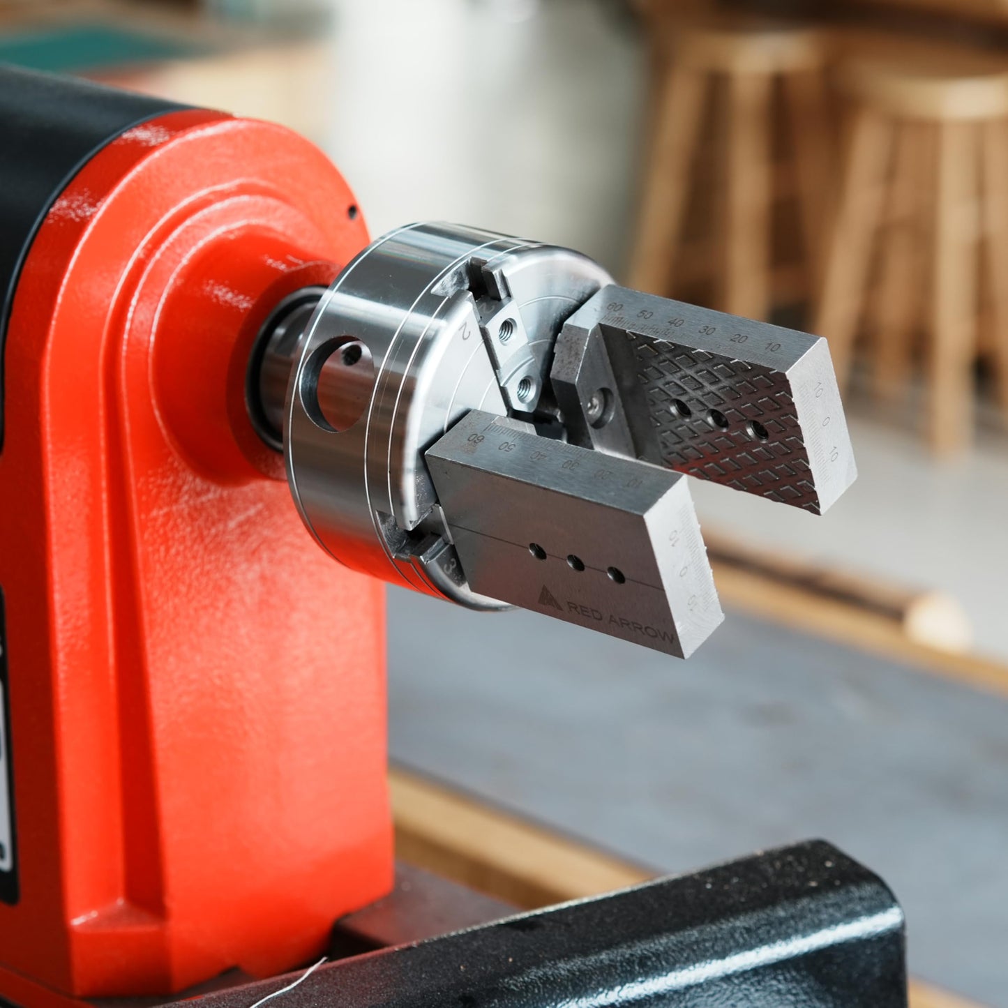 BMWOOD NCK SERIES YD6540 Quick-Change Jaws for Woodturning Lathe for Making Pipe and Spoons.
