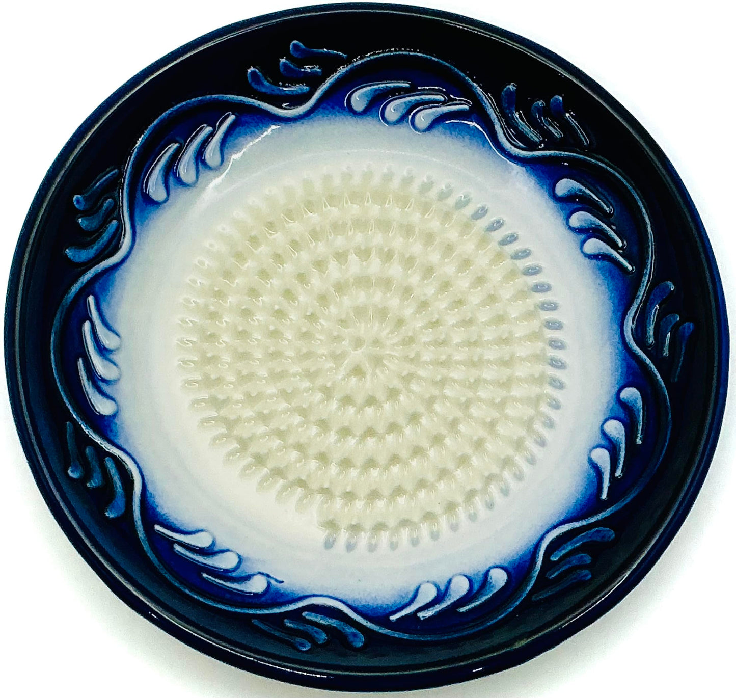 BonCera, All-in-one Premium Ceramic Garlic Grater Plate 4-Piece Set - Dark Blue Floral Edge Design - For Garlic, Ginger, Chocolate, and more! - Comes with 5" Plate, Peeler, Brush, and Stand