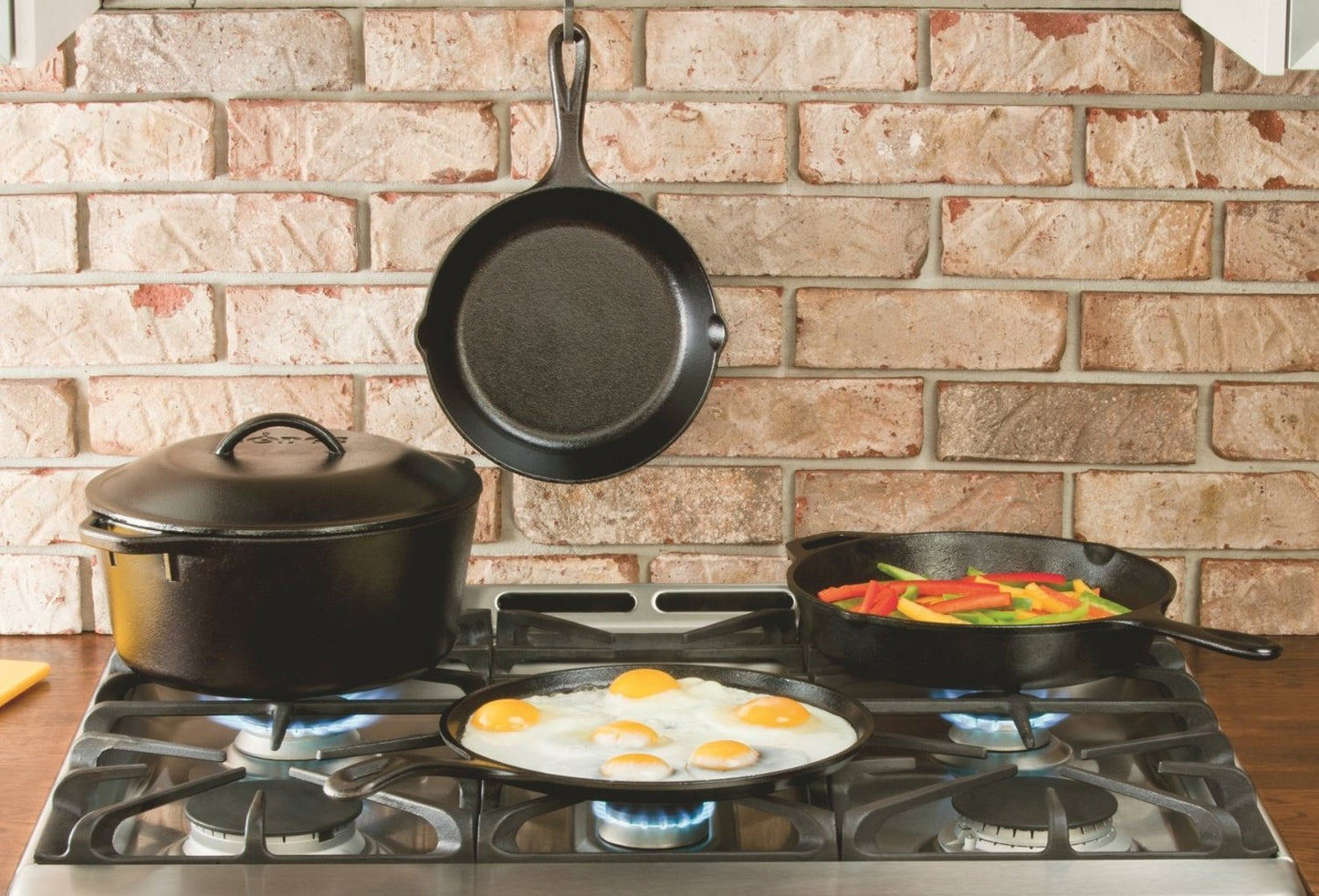 Lodge Cast Iron Griddle – 8 Inch Round Pre-Seasoned Griddle Pan for Pancakes, Tortillas, and More – Induction, Grill, Oven & Campfire Compatible – Made in USA, Non-Toxic, PFAS-Free