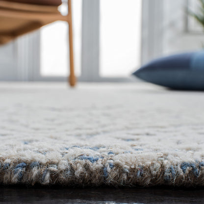 SAFAVIEH Area Rug 6x9 - Metro Collection - Light Blue & Ivory, Handmade Wool, Ideal for Living Room, Bedroom, Dining Space (MET998L)