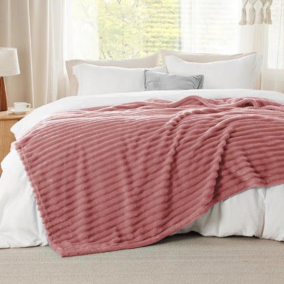 Bedsure GentleSoft Full Blanket - Cozy Dusty Pink Fleece Throw for Women | Perfect Birthday Gift, 84x90 Inches