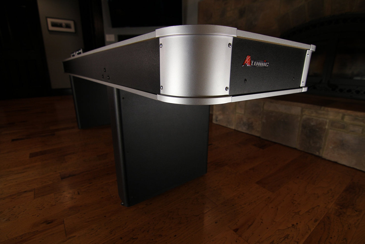 Atomic 9’ Platinum Classic Shuffleboard Table – Smooth Poly‑Coated Playfield, Pedestal Legs with Levelers, Abacus Scoring, Includes 8 Pucks & Wax