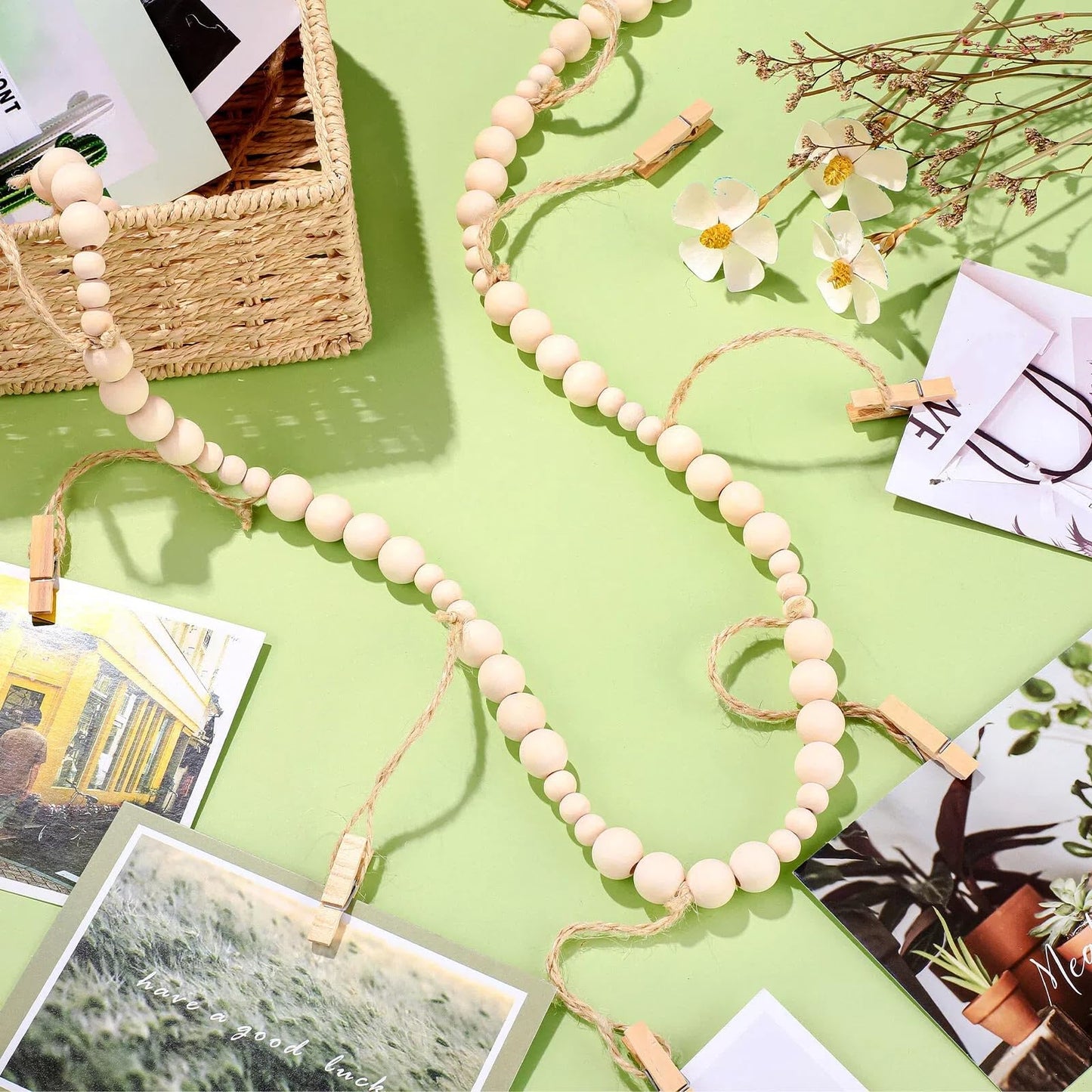 Jetec 2 Pieces Photo String with Clips, 4 Ft Boho Wooden Bead Garland Photo Display Frame for Dorm Room Bedroom Classroom Cubicle Decor, Hanging Picture Holder, Teacher Nurse Appreciation Gifts
