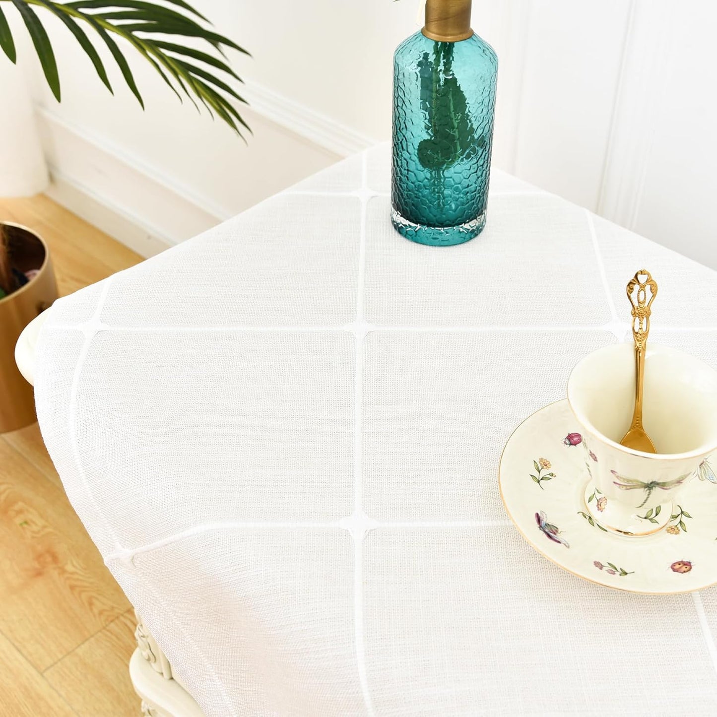 24 24 inch NEWISHER Farmhouse Embroidered Plaid Tablecloth Lattice Fabric Bedside Table Cloth Rustic Checkered Small