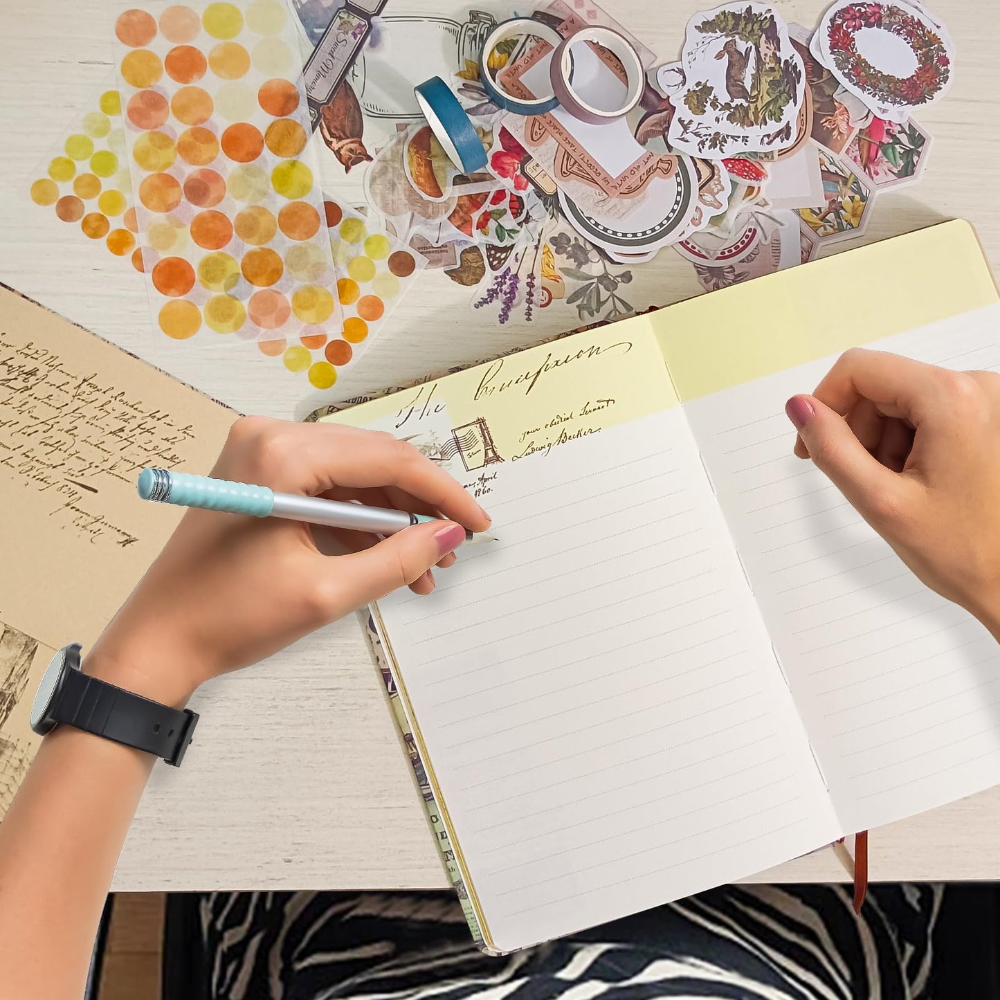 SaFeHoM 212 Pcs DIY Vintage Journal Set for Women Gifts Scrapbook Diary Supplies including Aesthetic Journals, Scrapbook Paper, Washi Stickers, Tape, Dot Stickers