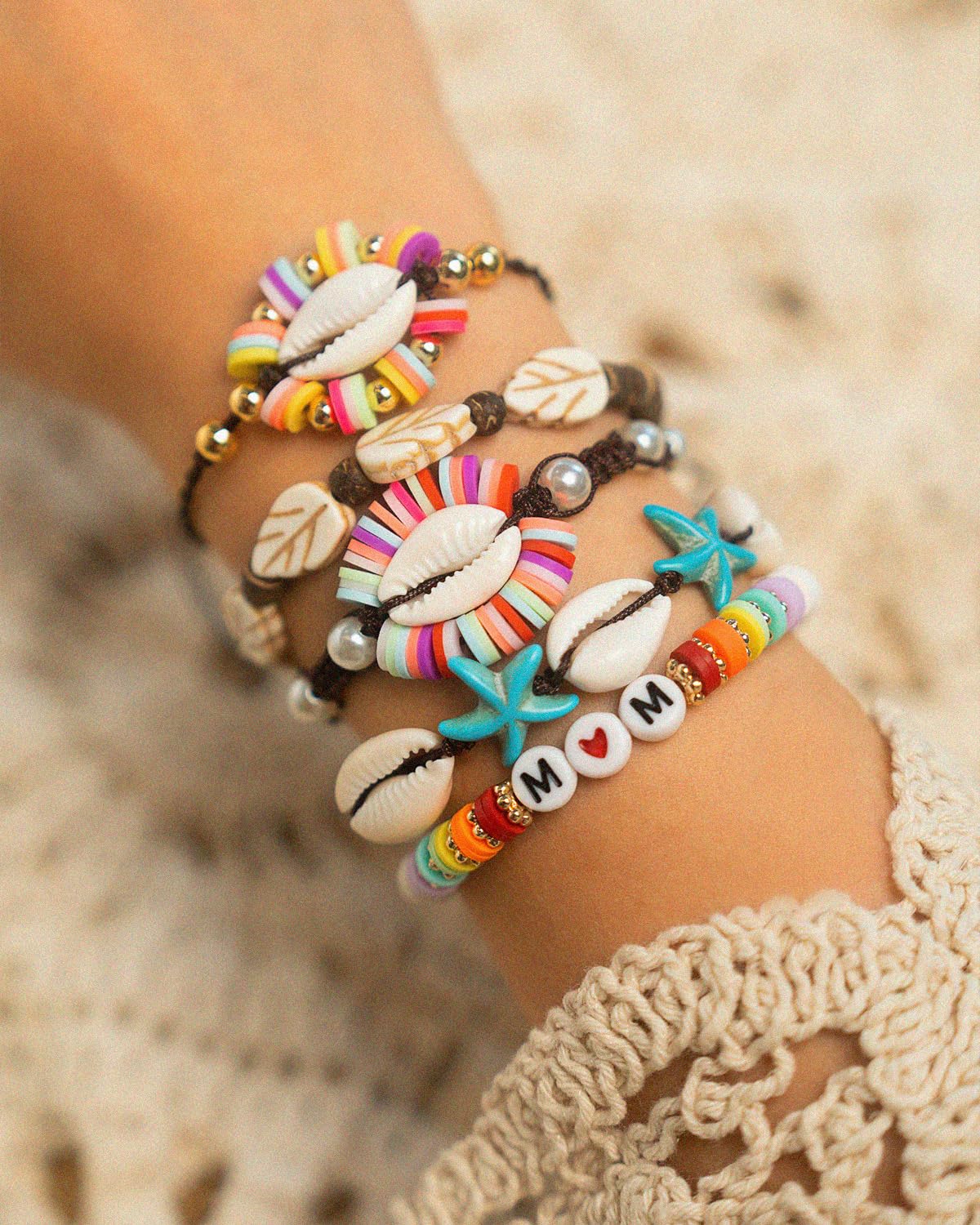 DoDoBeads Summer Bracelets Making Kit, Beach Bracelet Making Kit with Puka Shell Beads, Letter & Number Beads, Seashells, Spacers, Pearls, Jewelry Craft Set