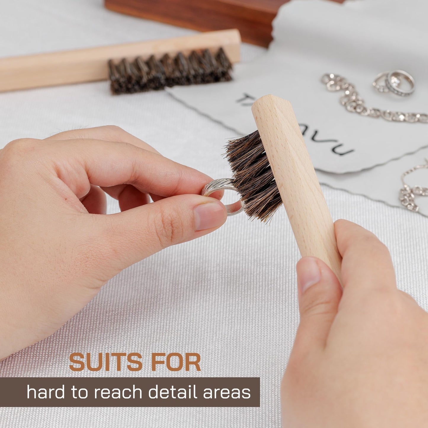 TAKAVU Horsehair Silver Brush Set of 4, Soft Detail Cleaning Brushes & Polishing Cloth, Non-Scratch Horsehair Brushes for Sterling Silver, Cutlery, Flatware, Jewelry & Antiques