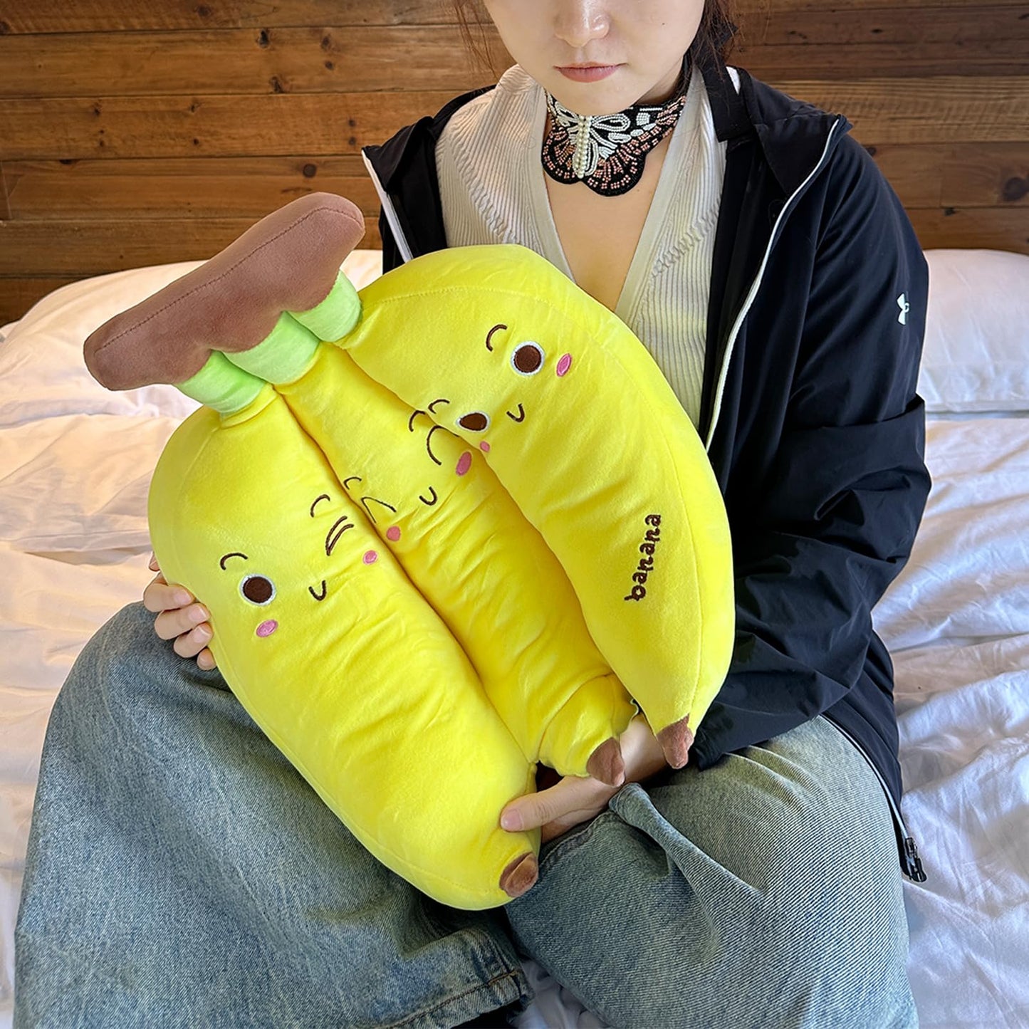 Hofun4U Banana Plush Pillow, A Bunch of Bananas Plush Stuffed Toy, Fruit Plushie Banana Hugging Pillow, Gift for Birthday, Valentine, Christmas (Yellow,17 inch)