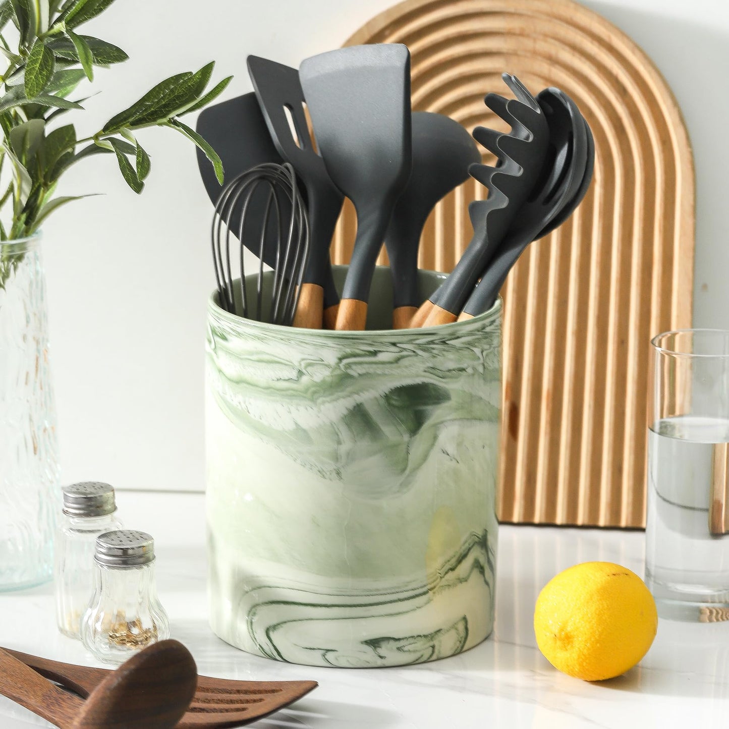Howise 7.2 inch Large Utensil Holder for Kitchen Counter, Marble Utensil Crock Spatula Holder for Countertop Cooking Tools Storage Caddy Farmhouse Kitchen Decor (Marble-Green)