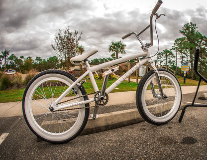 Elite BMX Bicycle 18", 20" & 26" BMX Bike - Freestyle BMX Bike All Models Come with 3 Piece BMX Crankset (20", White)