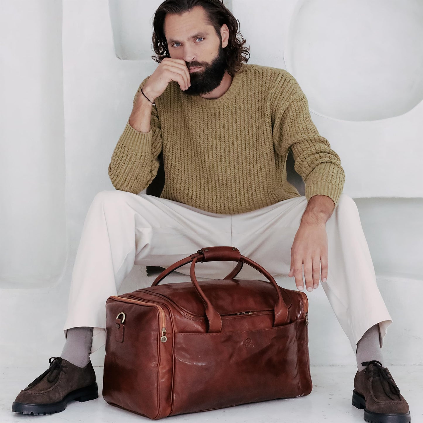 Time Resistance Leather Duffel Bag - Large Weekend Gym Travel Bag (Cognac Brown)