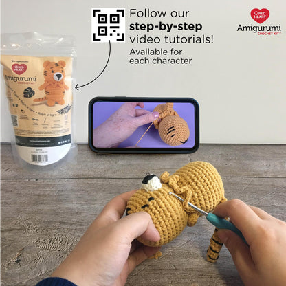 Red Heart Amigurumi Ralph The Tiger Kit