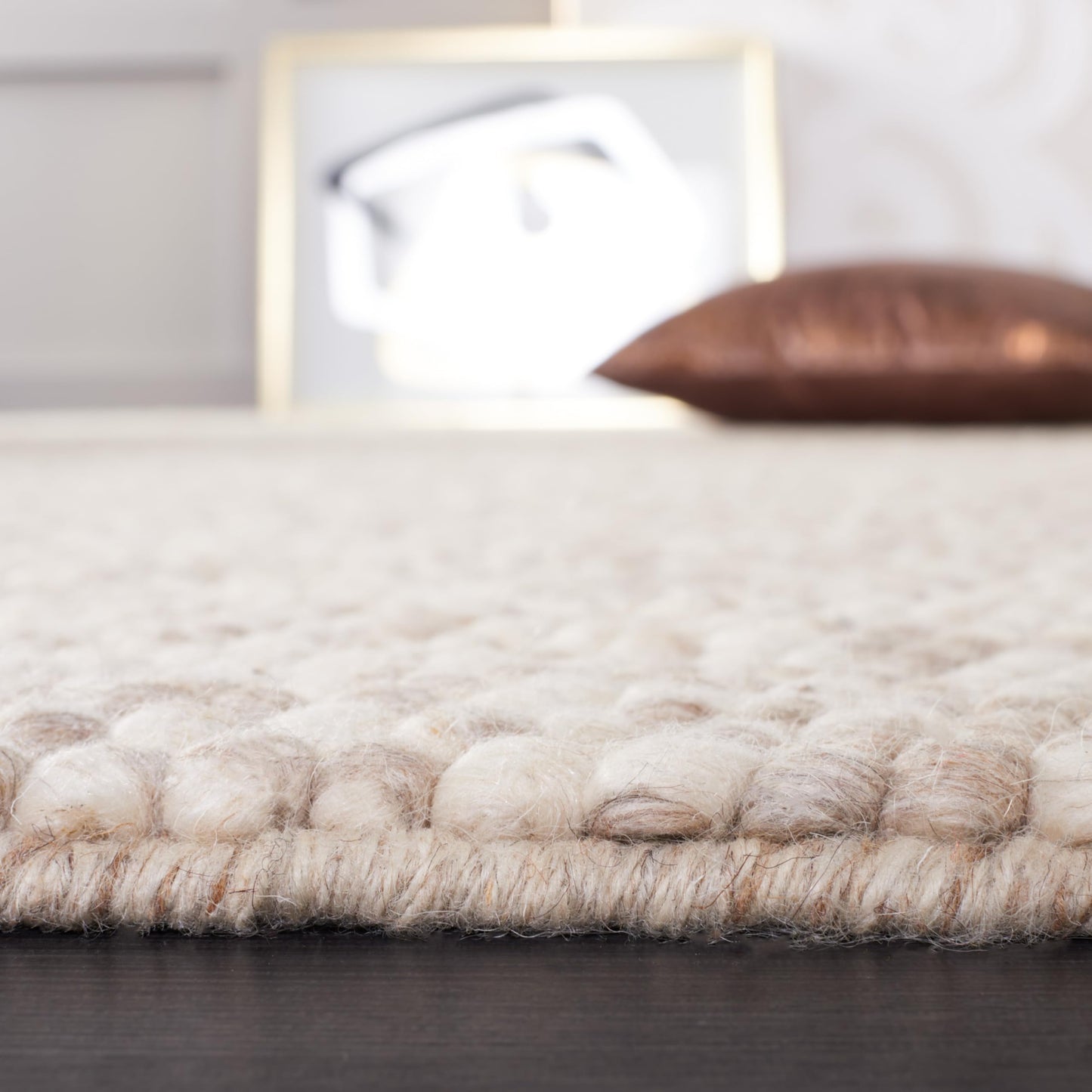 SAFAVIEH Area Rug 8x10 - Natura Collection - Large - Beige, Handmade Wool Blend, Textured Design, Ideal for Living Room, Bedroom, Dining Space (NAT620B)