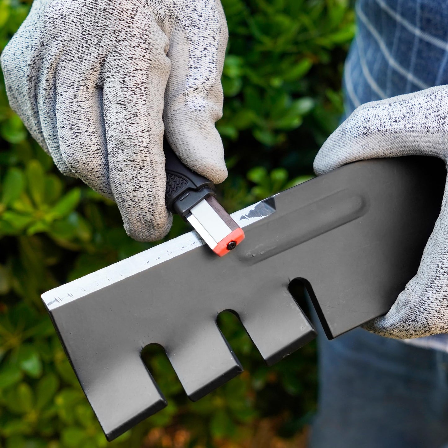 SHARPAL 129N Multipurpose Garden Tool Blade Sharpener for Knife, Pruners, Loppers, Hedge Shears Scissors, Axe, Hatchet, Machete, Lawn Mower Blade Mothers Day Gifts