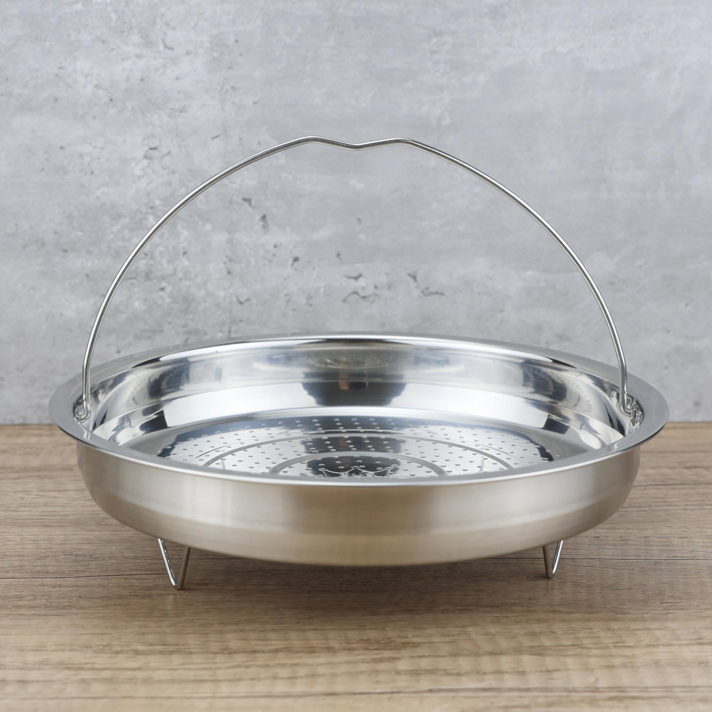 EIKS Stainless Steel Mesh Steamer Basket with Easy Lift Handle for Steaming Vegetables Dumplings Seafood Eggs (8.0" Diameter)