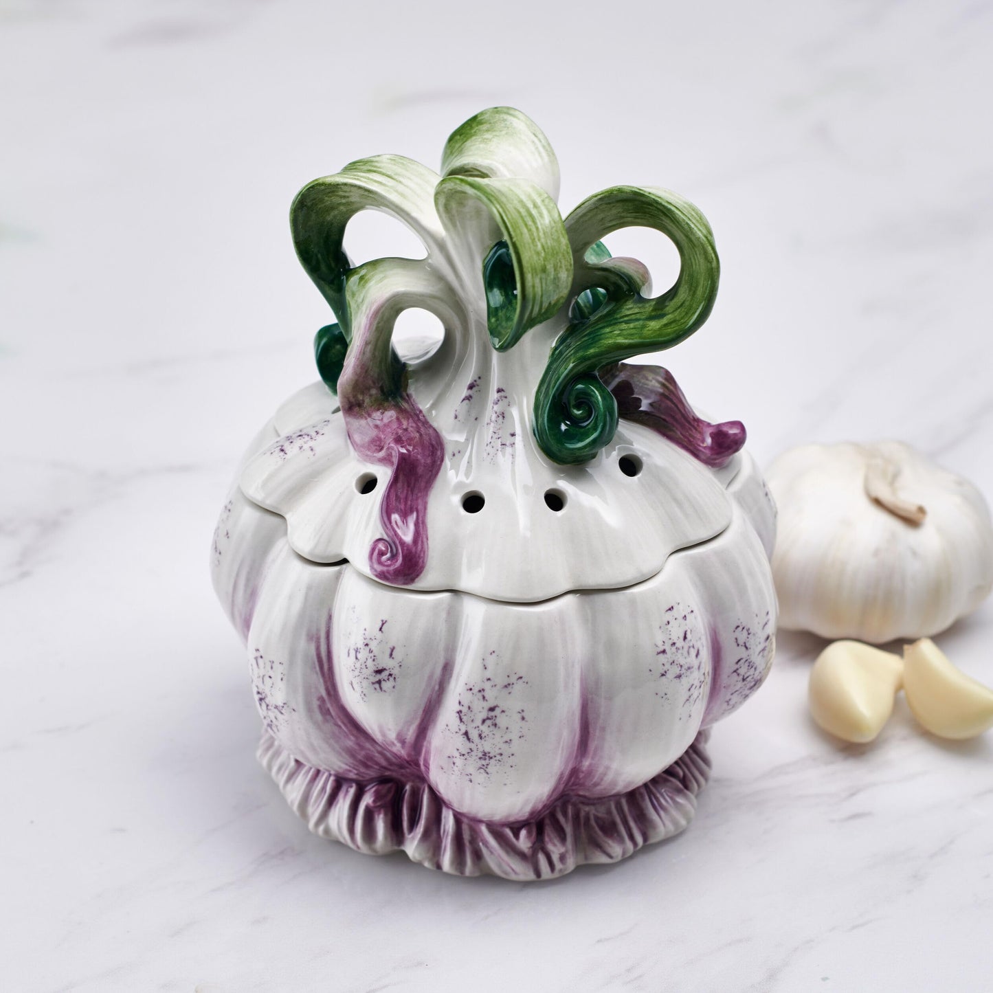 Fitz and Floyd Sicliy Green Ceramic Garlic Keeper Storage Saver