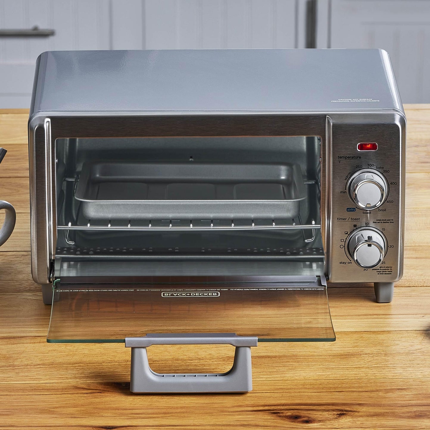 BLACK+DECKER Crisp 'N Bake Air Fry Countertop Convection Toaster Oven, Medium Capacity, 4-Slice, 5-in-1, Fits 9” Pizza, 30-Min Timer, Bake, Broil, Air Fry, Toast, Keep Warm, Stainless Steel