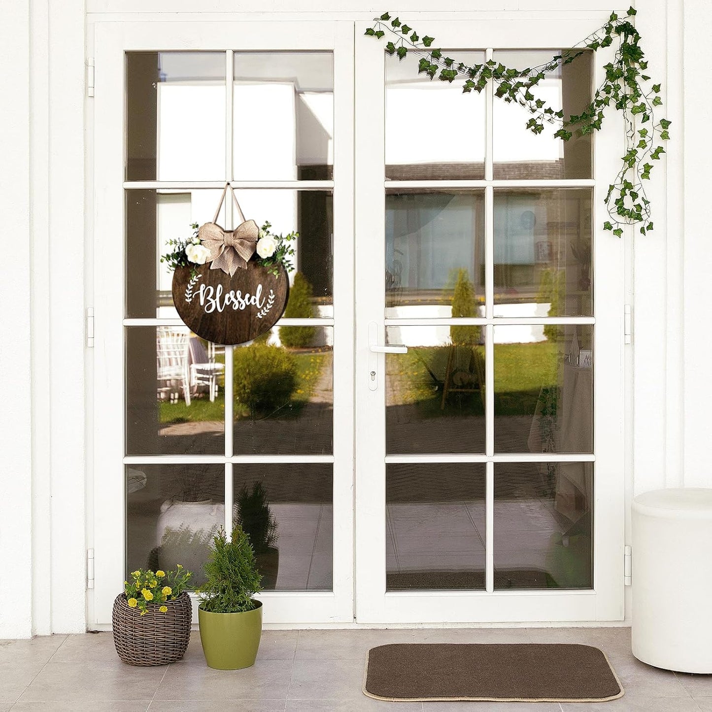 Blessed Farmhouse Welcome Sign, Round Wood Hanging Door Decor with Ribbon Bow and Artificial Greenery for Front Porch