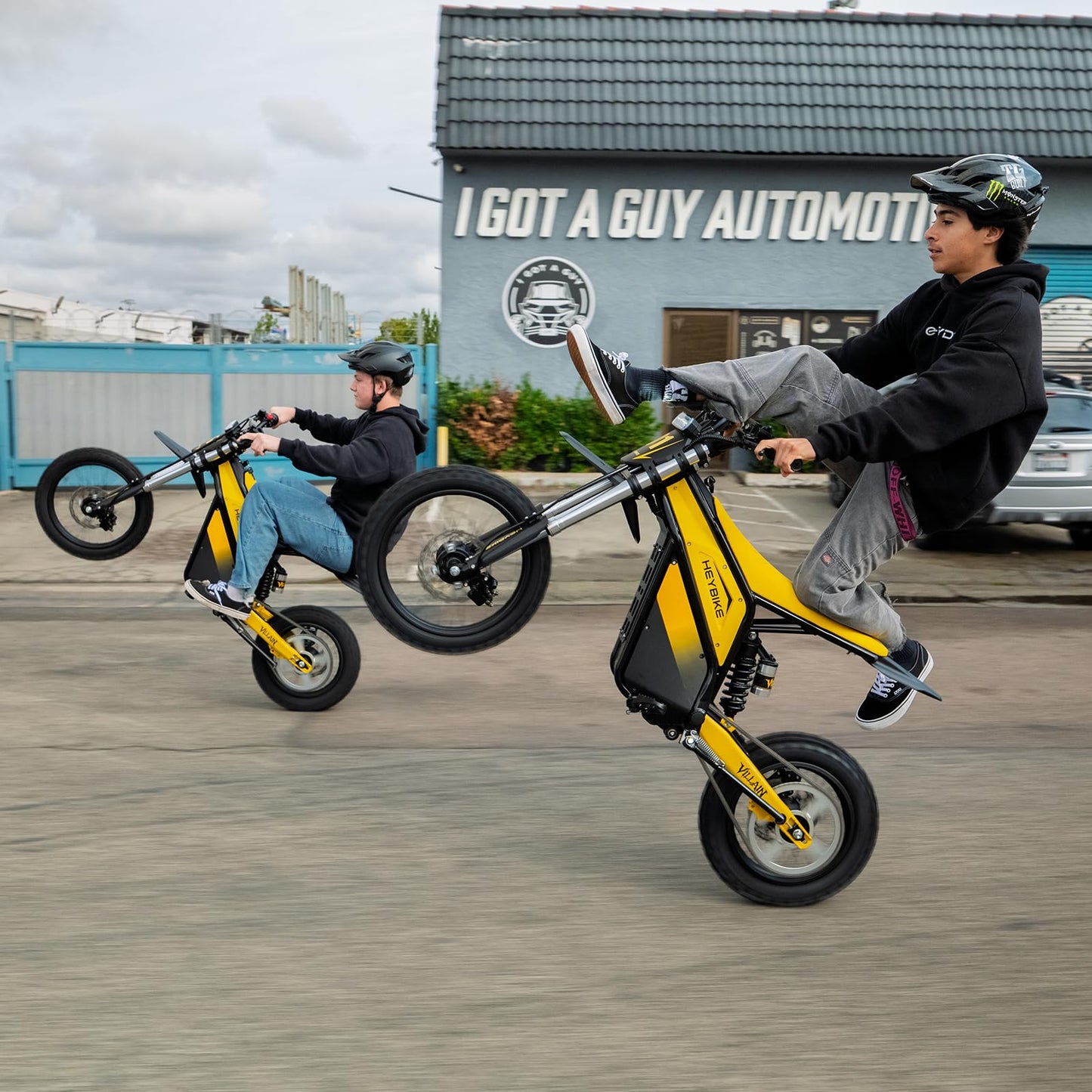 Heybike Villain Electric Dirt Bike with 4160W Motor, 52V 26AH E Dirt Bike, 14/12" Fat Tire Dirtbike with Hydraulic Brakes, Up to 45 MPH & 50 Miles Moped Style Ebike（Standard; Sunflower Yellow）