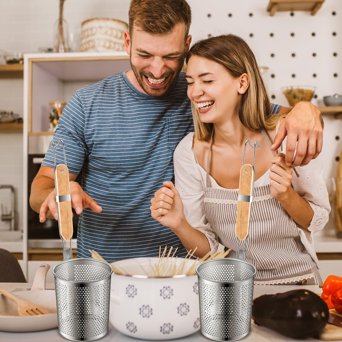 Tessco 4 Pcs Pasta Strainer, 4.7" x 5.2'' Stainless Steel Pasta Basket Mesh Cooker with Wood Handle, Spider Strainer Kitchen Skimmer for Food Dumpling Noodle Blanching(Light Color)