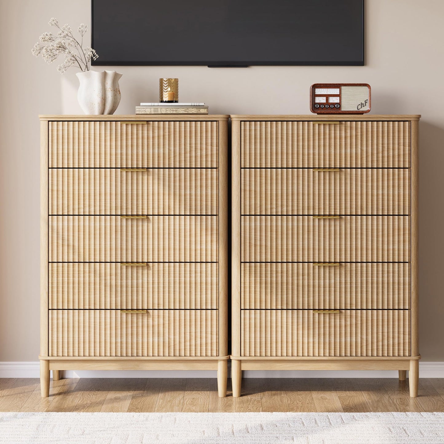 LINSY HOME Fluted 5 Drawers Dresser, 46" Tall Modern Chest of Drawers, Curved Profile Design, Mid Century Wood Dresser with Metal Handle for Bedroom, Living Room, Hallway, Entryway, Oak