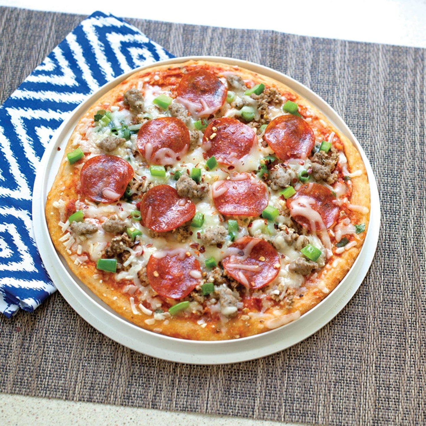 Microwave 2-Sided Round Bacon and Meat Grill