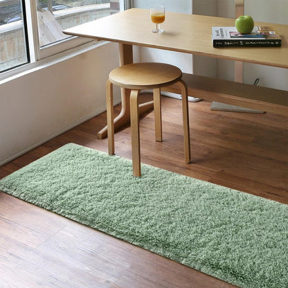 FALARK Soft Green Runner Rugs for Bedroom, 2x6 ft Bedside Rug Plush Fluffy Carpets, Shag Furry Modern Area Rug Carpet for Living Room Girls Kids Room Nursery Home Decor, Green