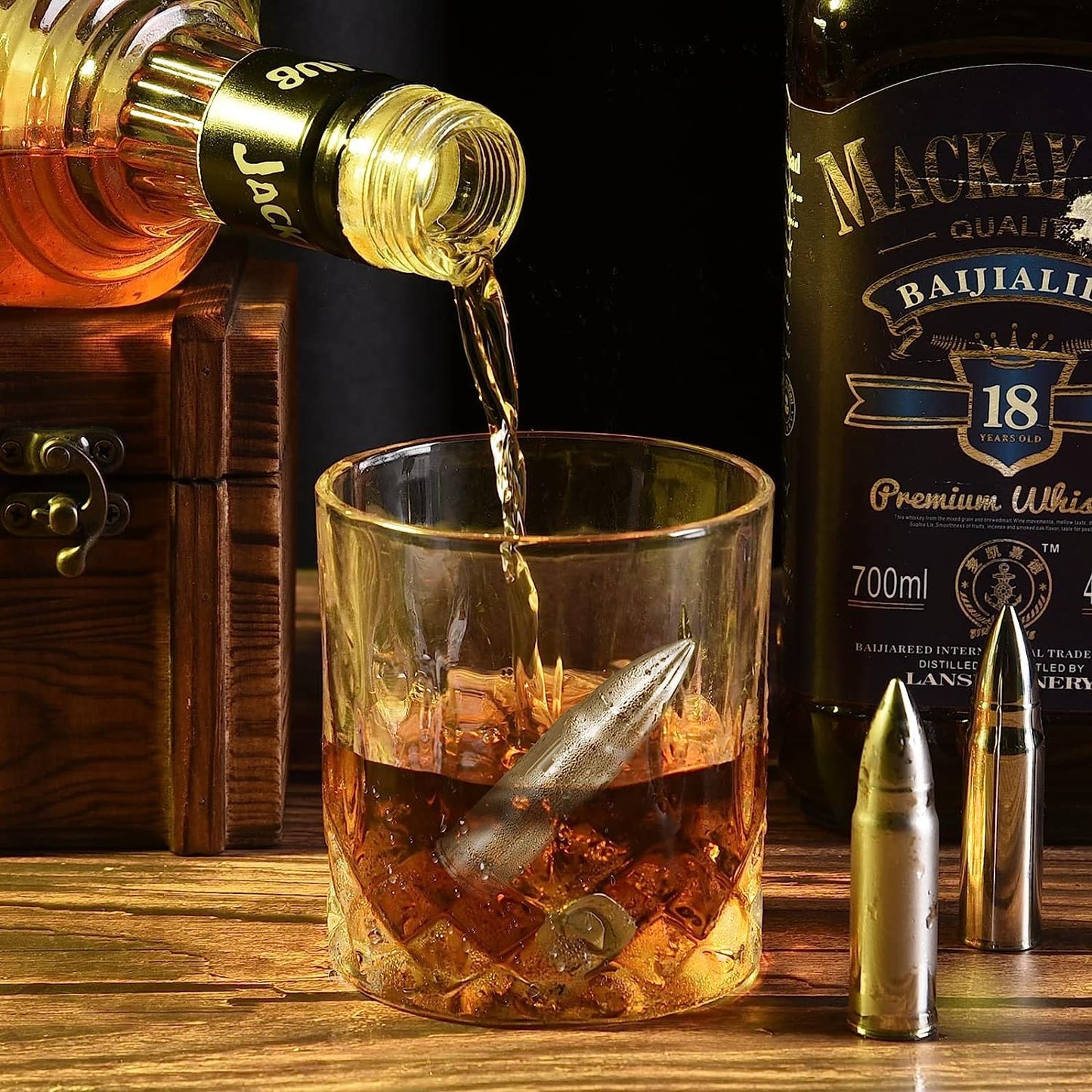 EooCoo Mens Gifts, Whiskey Stones Gift Set with 6 Pcs Stones and Box, Reusable Ice Cubes for Drinks, Cool Gadgets Bourbon Mens Gifts for Dad, Husband, Whiskey Lover