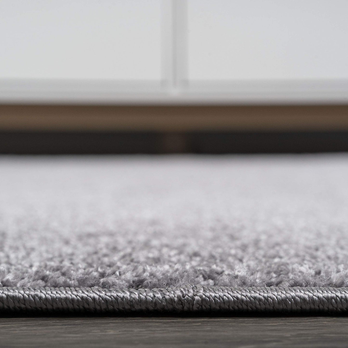 JONATHAN Y Haze Solid Low-Pile Gray Indoor Area Rug 10x14, Coastal,Bohemian,Minimalist,Classic, Easy-Cleaning for Living Room,Bedroom,Kitchen,Pet Friendly,Non-Shedding (SEU100A-14)