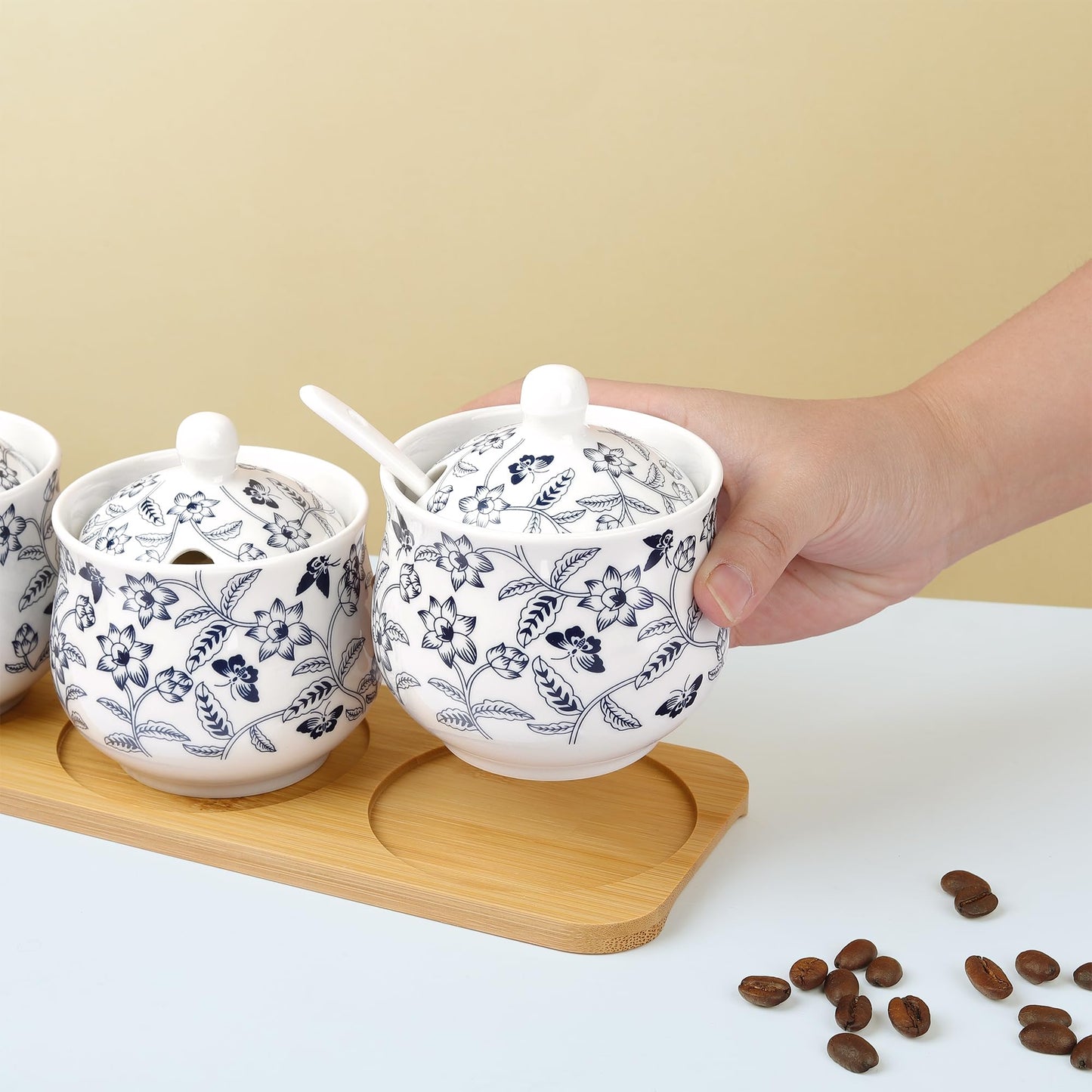 fanquare Blue and White Floral Ceramic Sugar Bowl with Lid, Spoon and Tray, Coffee Sugar Canister Set of 3, Seasoning Box Salt Bowl for Kitchen, 9.5 Ounces