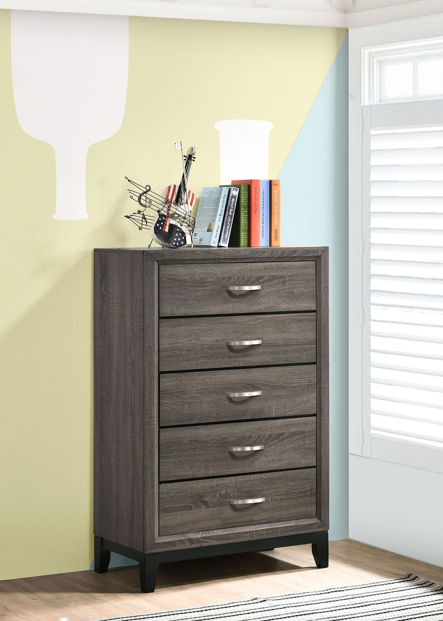 Coaster Home Furnishings - Watson - Wood - 5-Drawer Chest with Groove-Detailed Fronts, Black Legs, and Nickel Pulls - Bedroom - Gray Oak - 212425