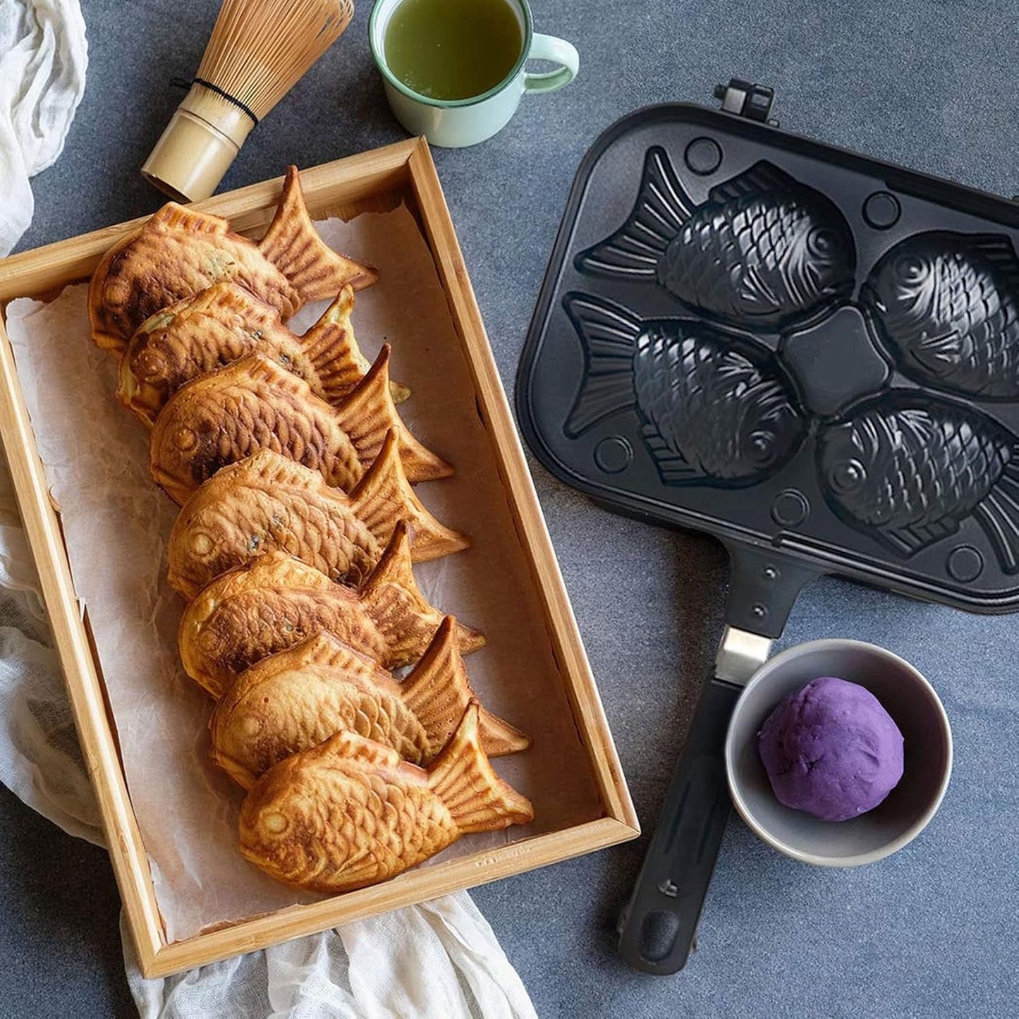 Luqeeg Taiyaki Pan, Japanese Non Stick Fish Shaped Pancake Baking Pan for Home Cooking Party Dessert