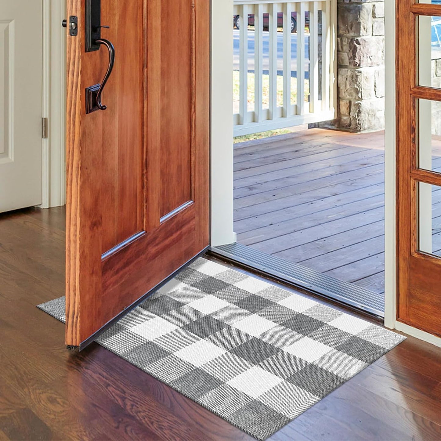 Buffalo Plaid Outdoor Rug, 2x3 Cotton Woven Rug, Grey and White Checkered, Washable